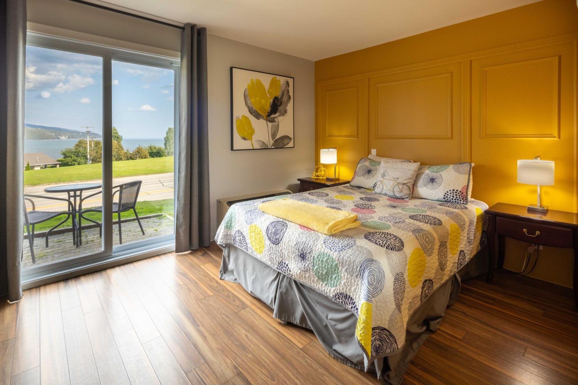 Motel Le Point De Vue La Malbaie Exteriér fotografie