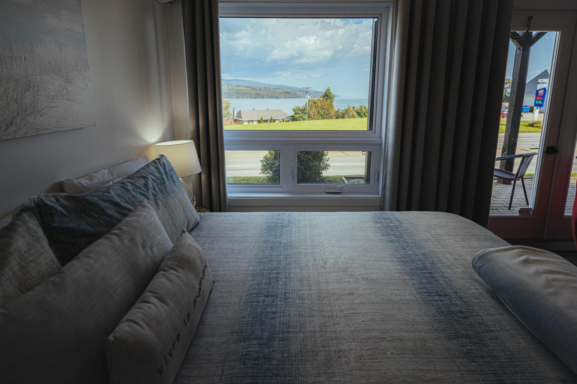 Motel Le Point De Vue La Malbaie Exteriér fotografie
